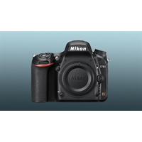 NIKON D780 KIT 24-120 F4 VR + SD 64GB LEXAR - NITAL 4 ANNI 