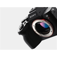 SONY ALPHA 7R MARK IV (ILCE7RM4B) - GARANZIA SONY ITALIA 3 ANNI